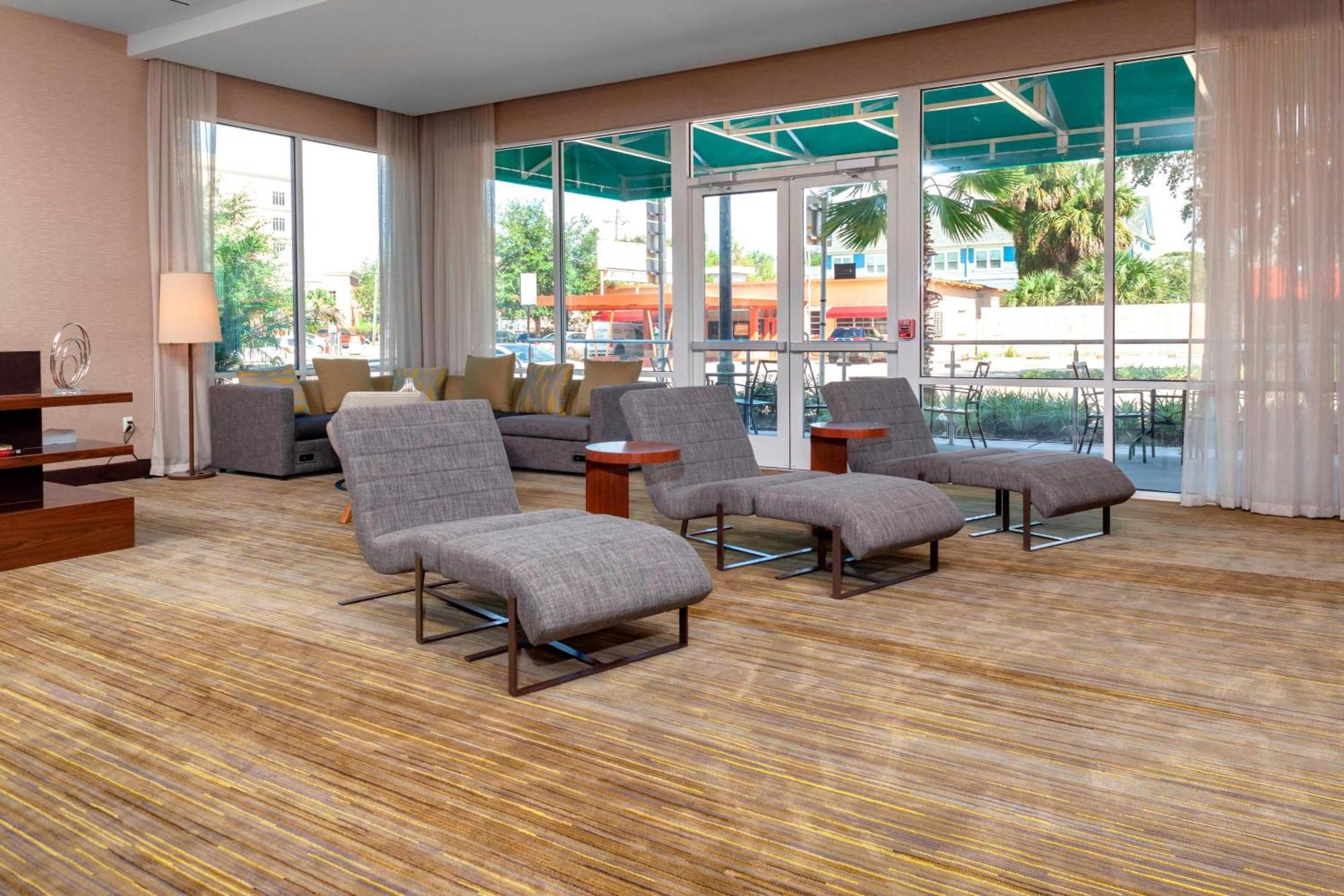 Courtyard By Marriott Deland Historic Downtown Hotel Eksteriør billede