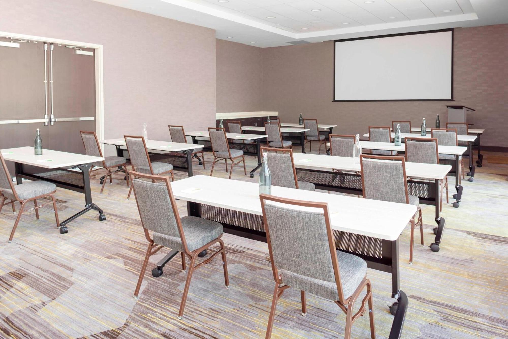 Courtyard By Marriott Deland Historic Downtown Hotel Eksteriør billede